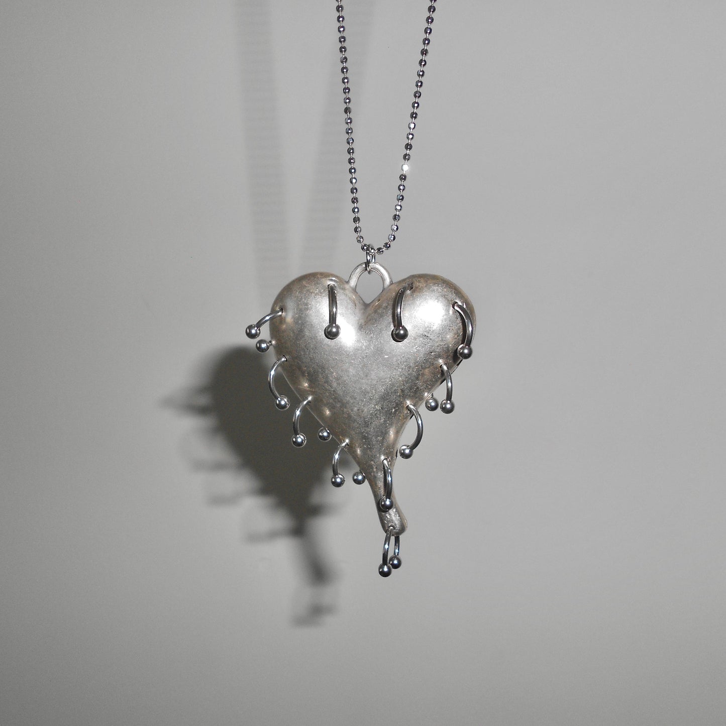 Bleeding Hearts Choker