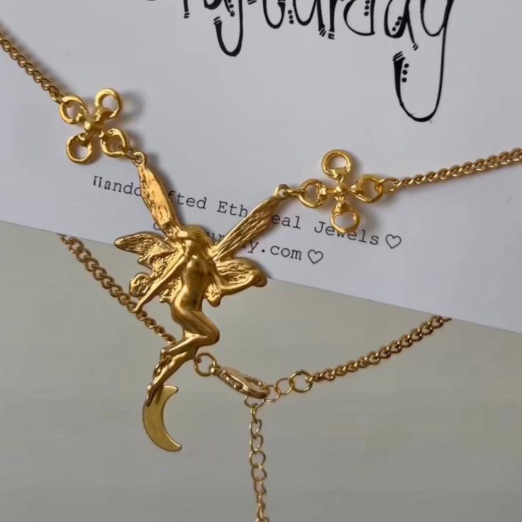 New Beginnings Choker in Gold