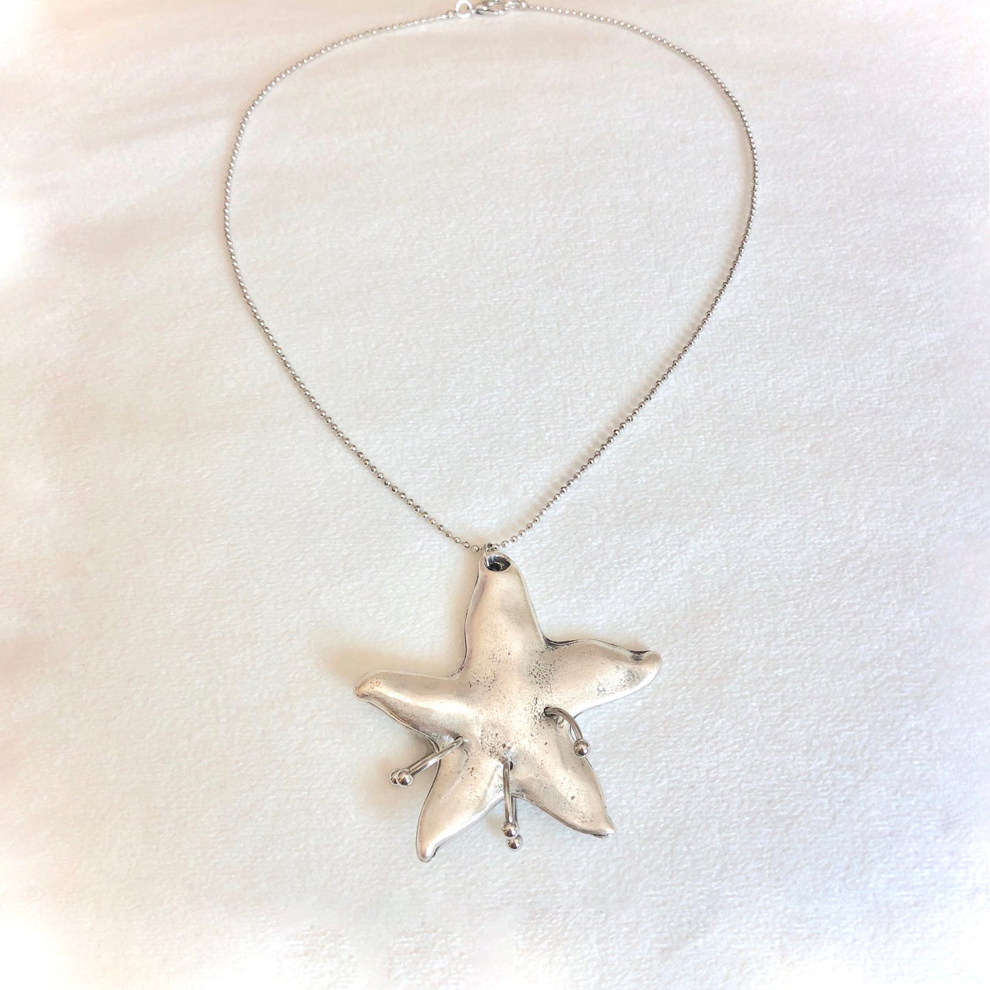 Stubborn Beauty Choker