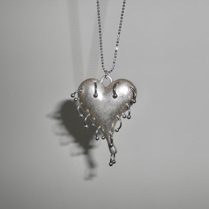 Bleeding Hearts Choker