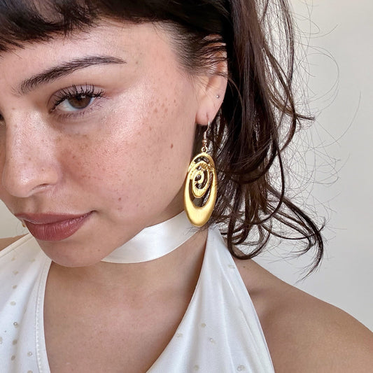 Expansion Earrings in Gold