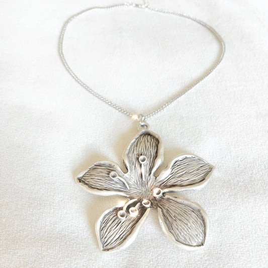 Gentle Choker in Silver (XL)