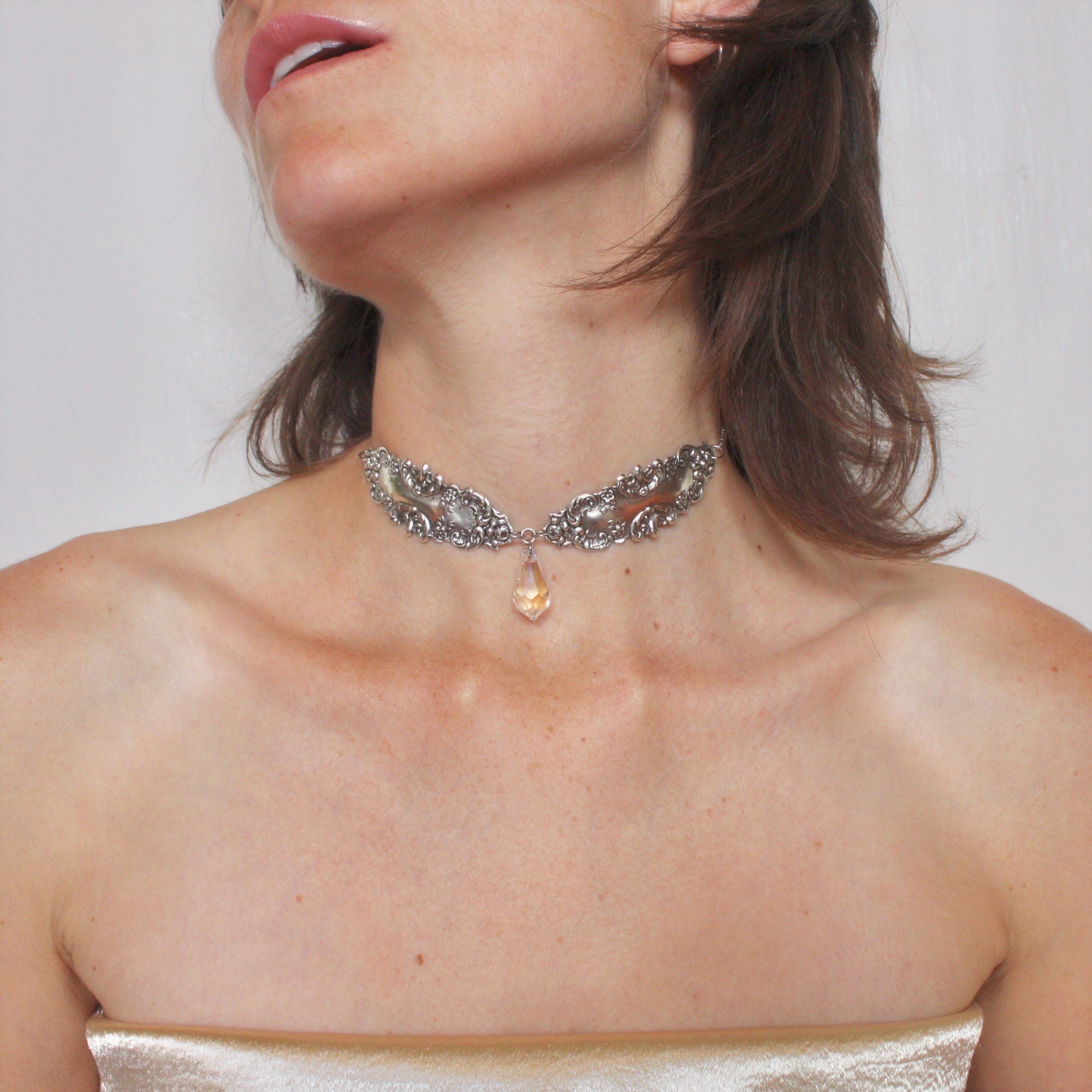 Mirrors Choker in Silver