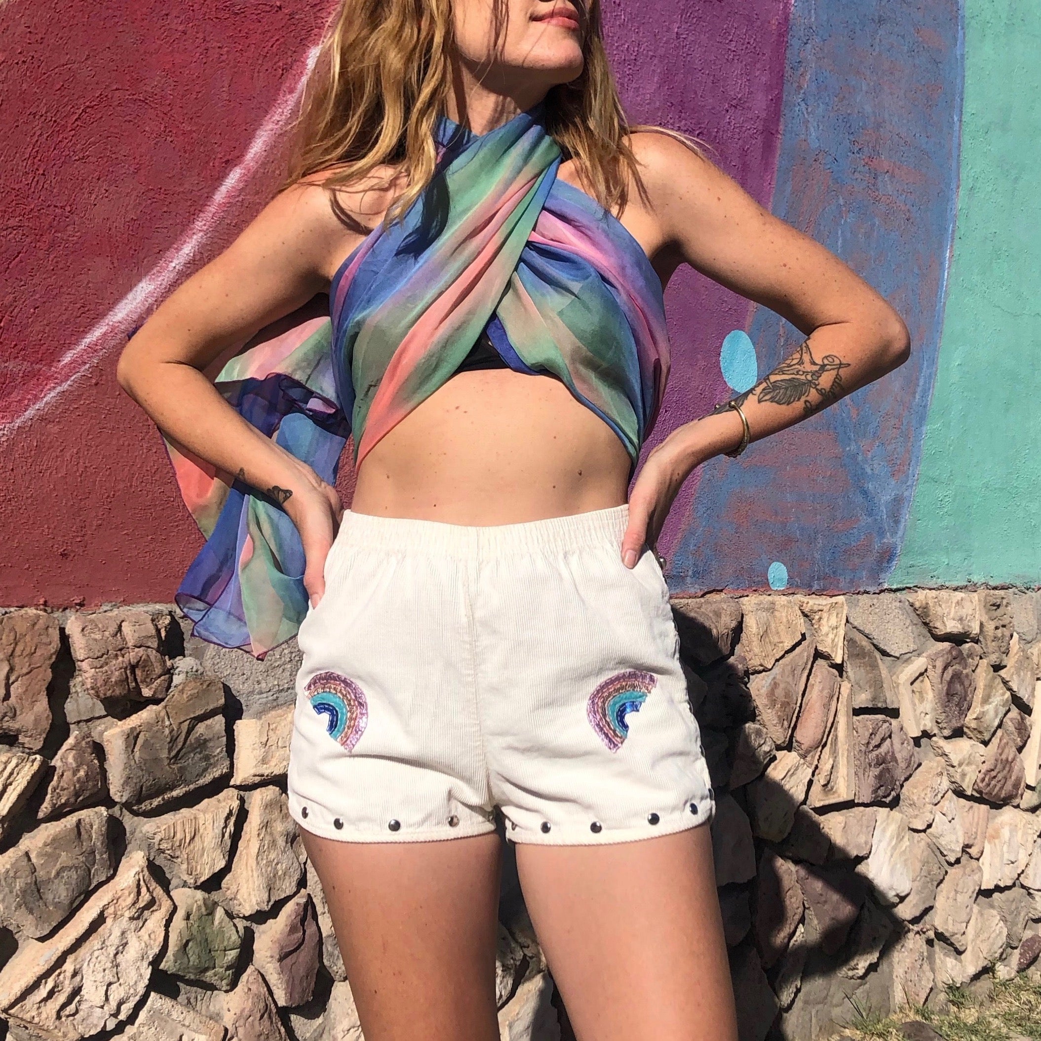 Color Me Happy Shorts in White - Size M