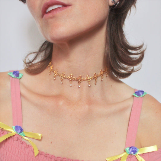 Interconnected Choker in Gold