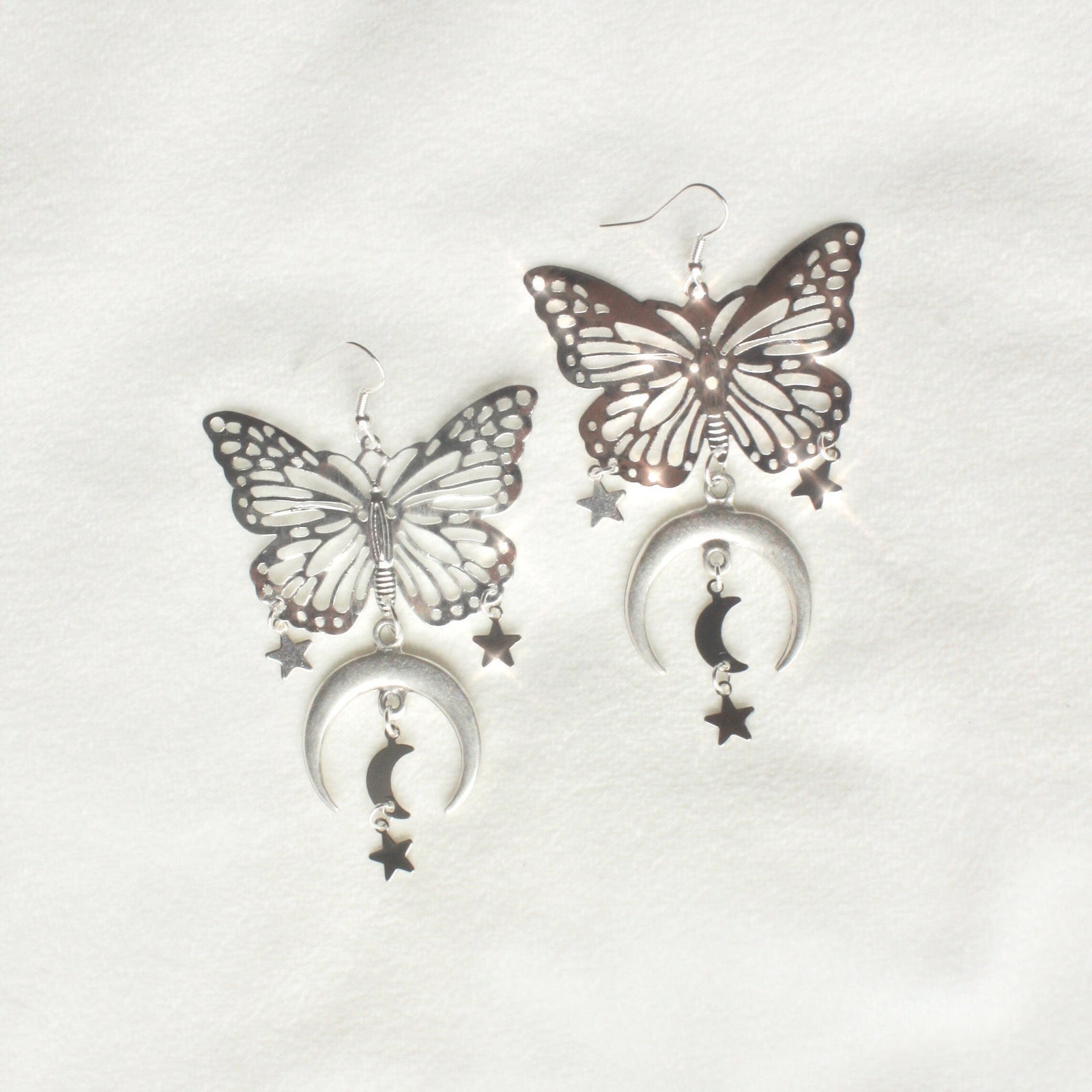 Summer Sisters Earrings in Silver